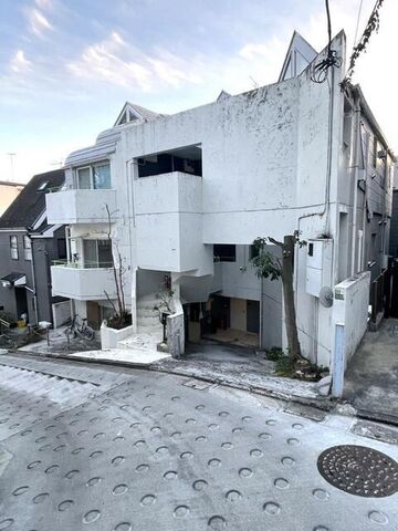 拡大写真：世田谷区代沢２丁目 2階201の外観
