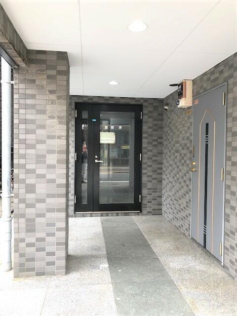 拡大写真:大田区西蒲田5丁目 2階201のエントランス