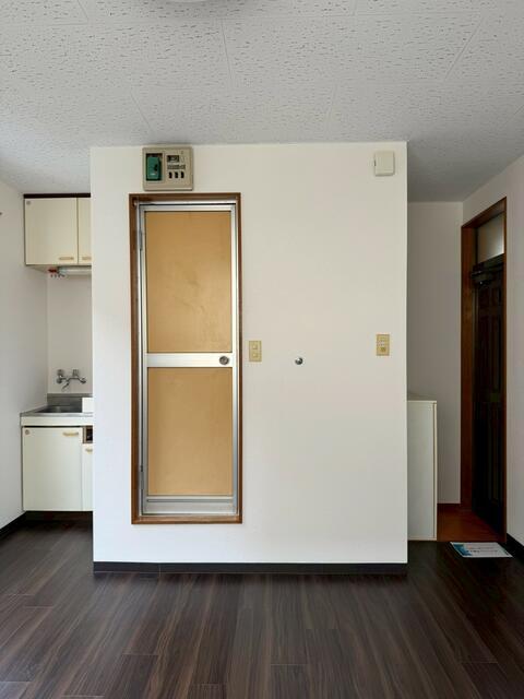 拡大写真:ハイツ西片 2階20の内装