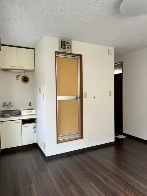 拡大写真:ハイツ西片 2階20の内装