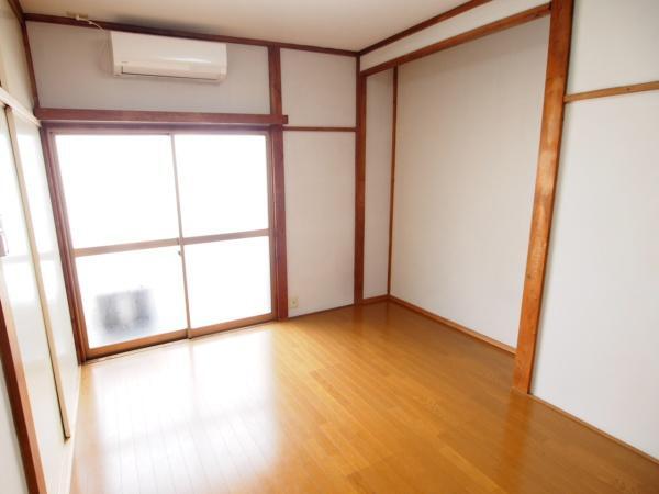 拡大写真:品川区旗の台3丁目 2階202の居間