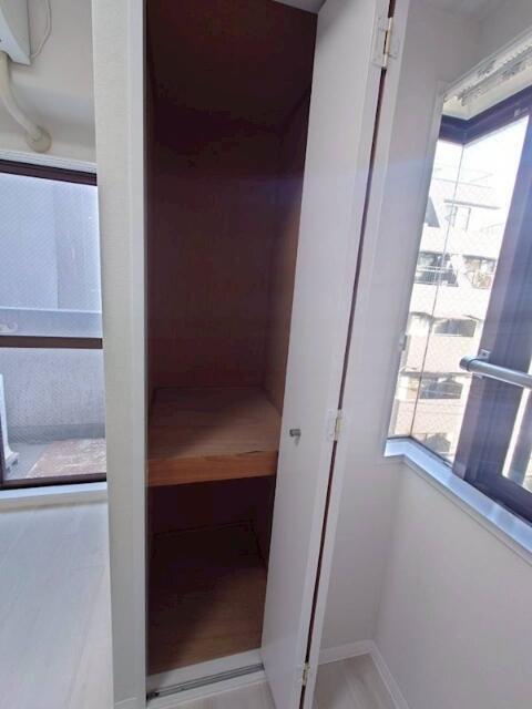 拡大写真:練馬区豊玉上1丁目 5Fのバルコニー