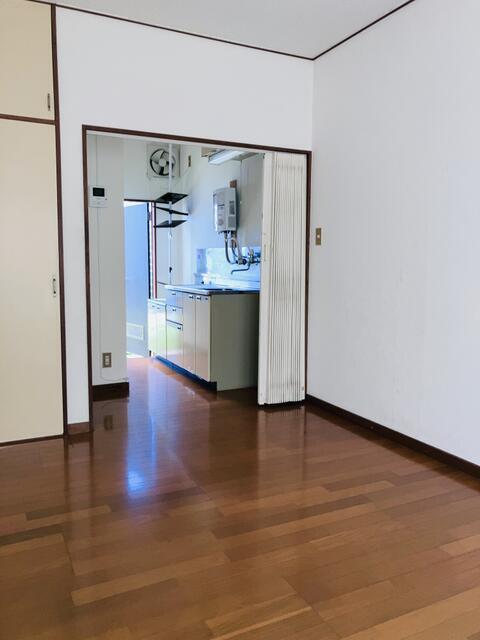 拡大写真:目黒区駒場1丁目 1階102の居間