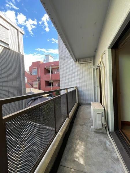 拡大写真:川崎市川崎区中島3丁目 2階203のバルコニー