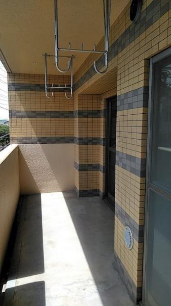 拡大写真:川崎市幸区南加瀬5丁目 3階301のバルコニー