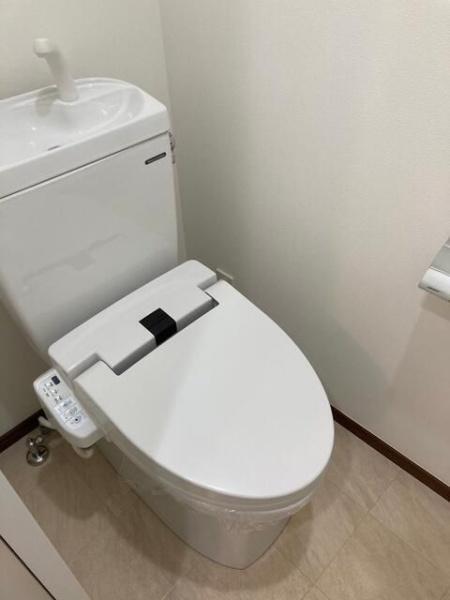 拡大写真:川崎市中原区上丸子天神町 2階205のトイレ