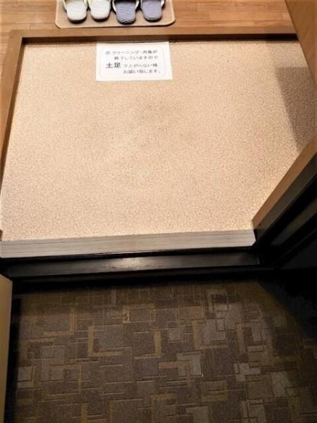 拡大写真:横浜市港北区日吉5丁目 2階201の玄関