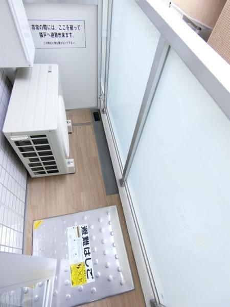 拡大写真:川崎市高津区末長4丁目 1階102のバルコニー