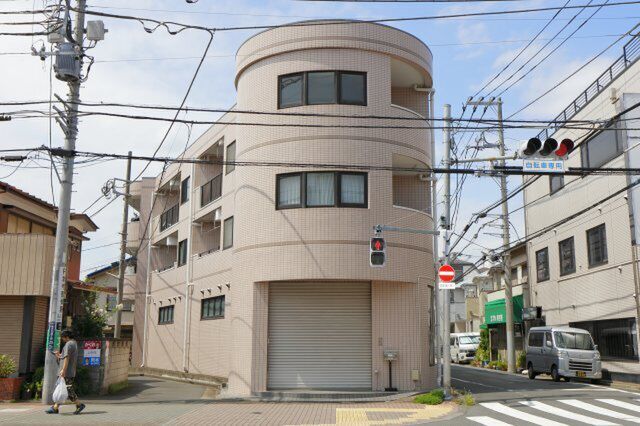 ラレーブ金町 の外観