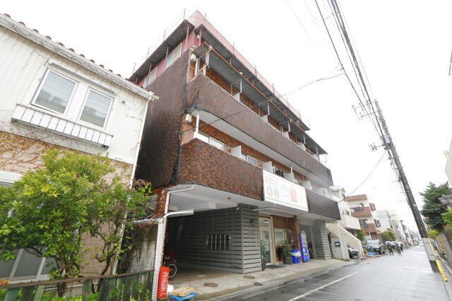 松江ロイヤルハイツ の外観