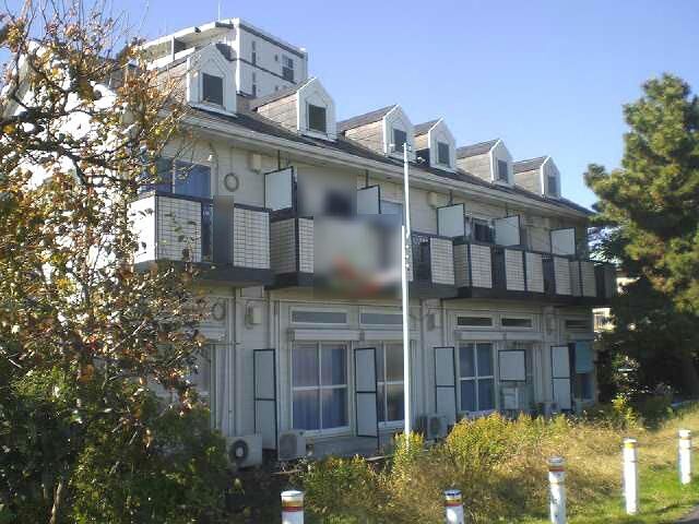レオパレスRiverSide の外観