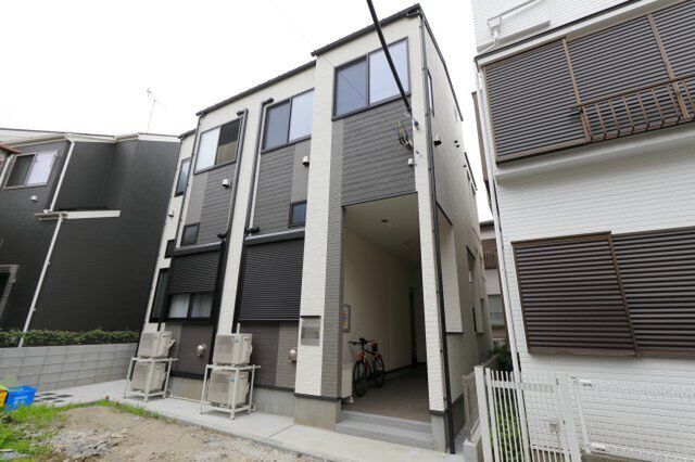 拡大写真：ロイヤルレジデンス南小岩　 2階205の外観