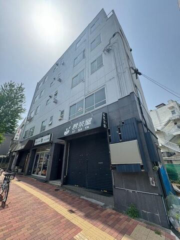 サンケイビルの外観
