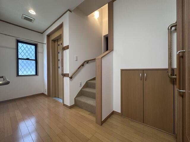 拡大写真:瑞江二丁目戸建 1階-の内装