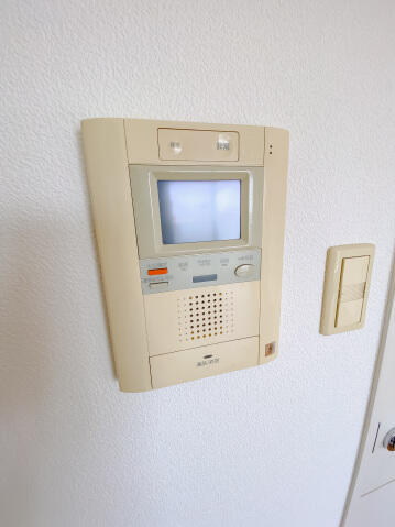 拡大写真:スカイコート新小岩 5階502の同タイプ参考写真