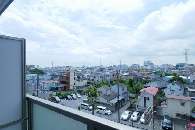 拡大写真:フェルクルールプレスト青戸 1階102のバルコニー
