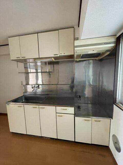 拡大写真:エミール三田 2階202のキッチン