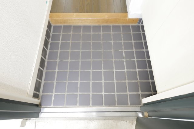 拡大写真:ラメゾン2 2階210の玄関