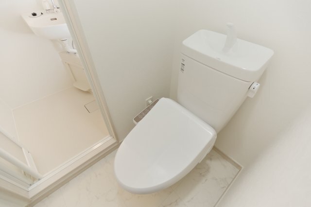 拡大写真:COZY鎌倉 3階301のトイレ