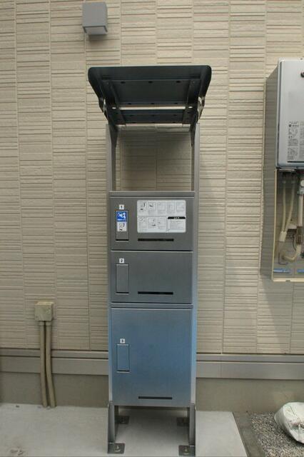 拡大写真:ラカーサフェリシダ 2階203のその他共有部分