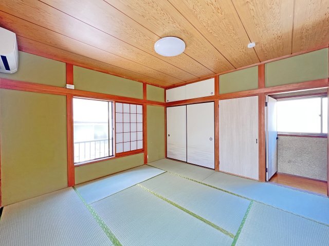 拡大写真:KK貸家 1階1の内装