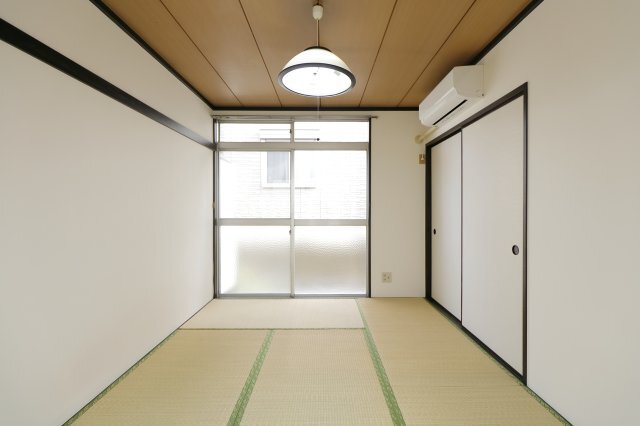 拡大写真：グリーンハイツ 2階202の和室