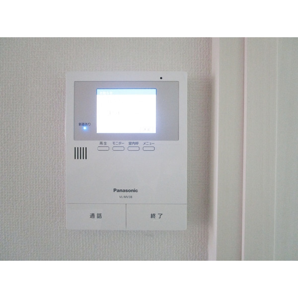 拡大写真:クレスト小串B棟 1階102のTVインターホン