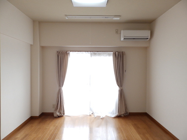拡大写真:マンション 杏明館 1階103の内観