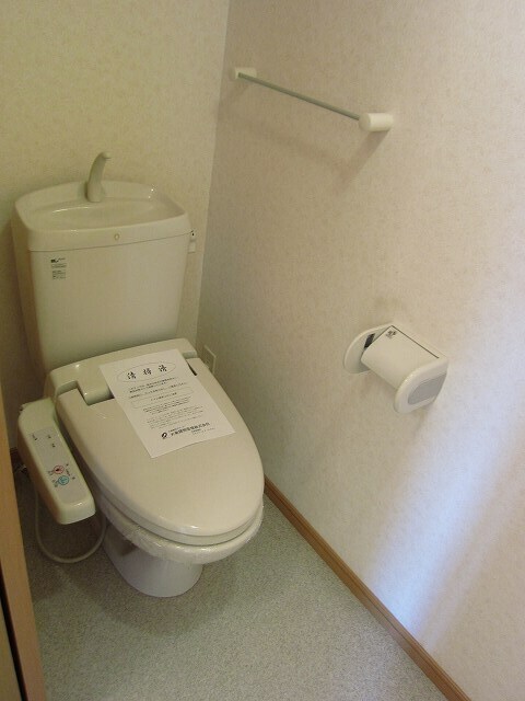 拡大写真:セ・ヴィタル B 1階105の内観