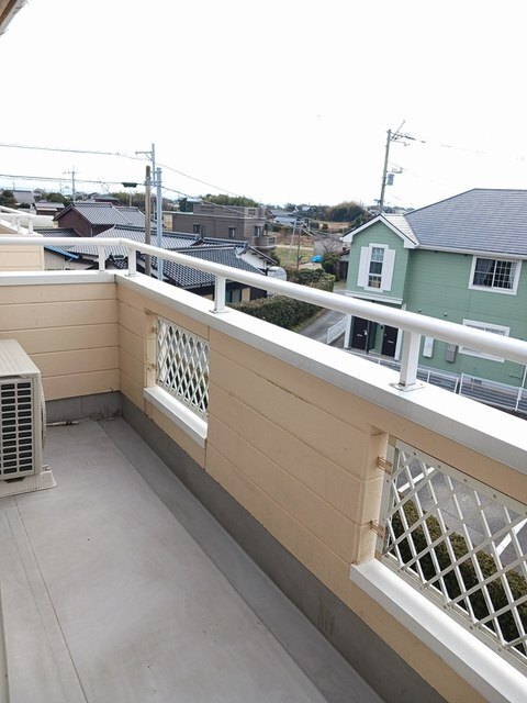 拡大写真:ロイヤルパレス村松ⅡA 2階202の内観