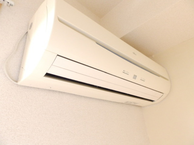 拡大写真:カントリーヒルズ東岐波 2階202の内観