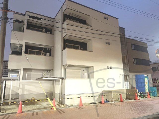 拡大写真:フジパレス庄内西町 3階303の外観