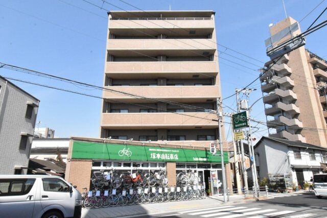 シャトウ・シャルマンの外観