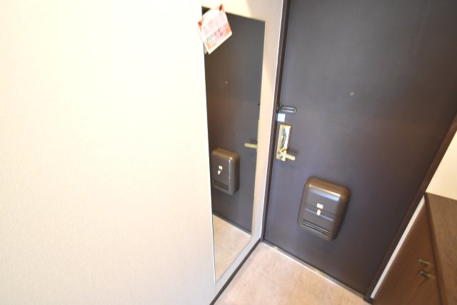 拡大写真:パークモダン新大阪 4階407の内装