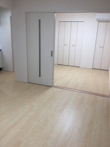 拡大写真：フジパレス豊里3番館 1階103の居間