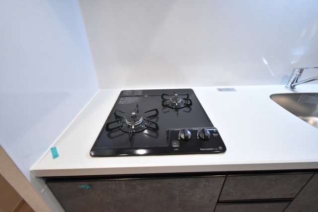 拡大写真:リッツ新大阪プレミアム 8階802のキッチン