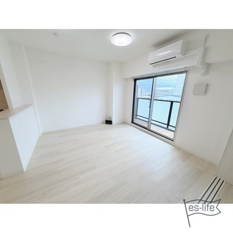 拡大写真:GROOVE豊中レジデンス 6階607の居間