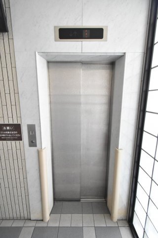 拡大写真:シャトウ・シャルマン 2階201のセキュリティ