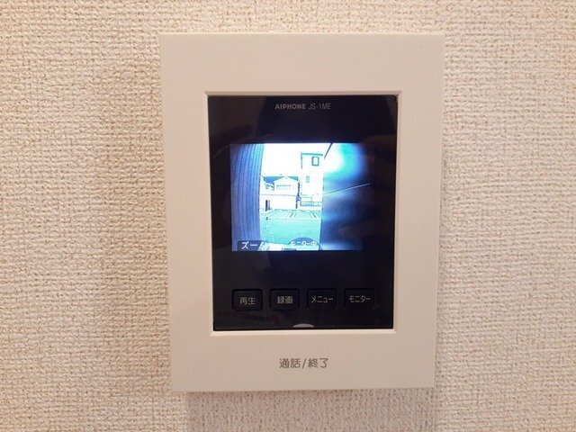 拡大写真:カーサ イン ピエトラ ロッサ 1階103のセキュリティ