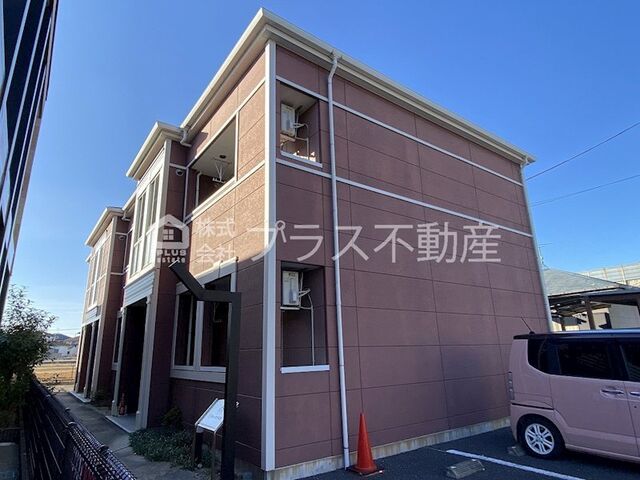 ヴィラージュ新木屋瀬の外観