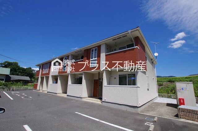 ファミーユ・H1の外観