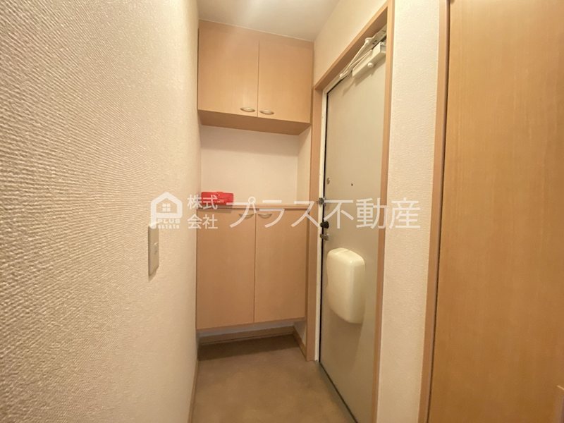 拡大写真:メゾン宮田 C棟 2階201の玄関