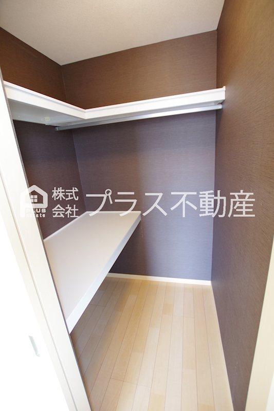 拡大写真:ヴィサージュ本城C棟 2階201の収納