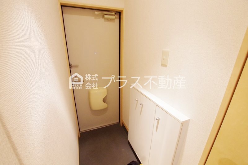 拡大写真:D.roomII 2階205の玄関