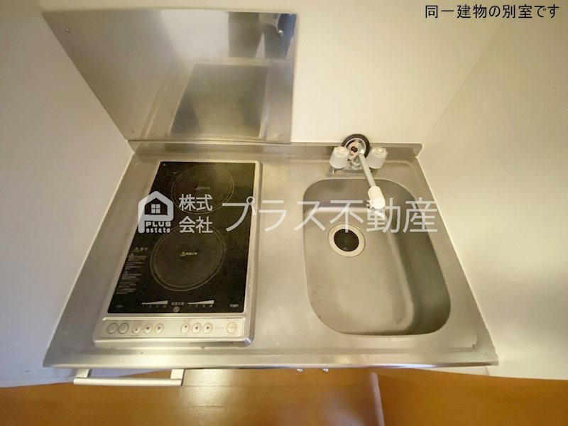 拡大写真:レオパレスエクレール 1階109のキッチン