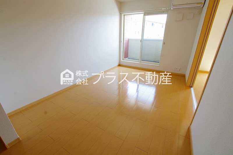 拡大写真:ファミーユ・H1 2階203のその他共有部分