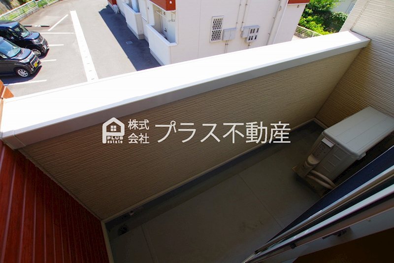 拡大写真:ファミーユ・H1 2階203のバルコニー・ベランダ