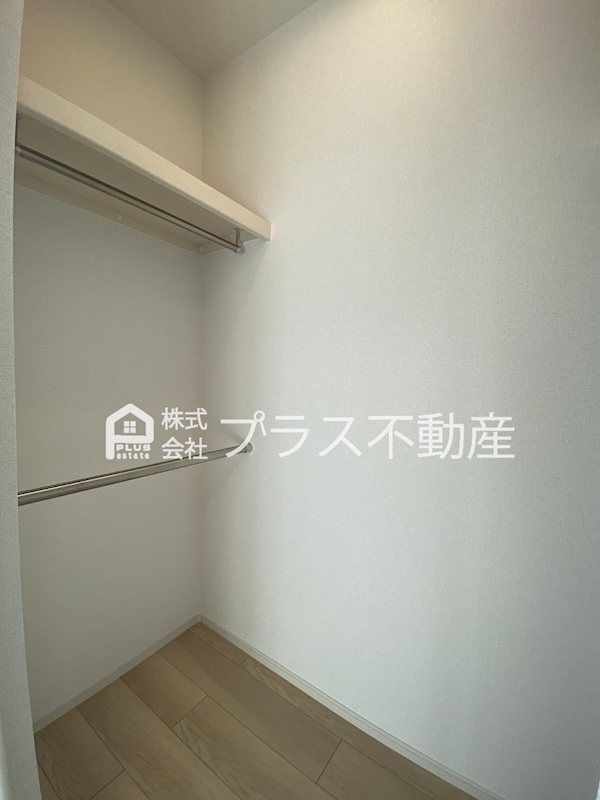 拡大写真:ブローテ IV B 2階201の収納