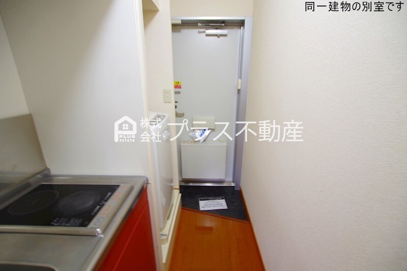 拡大写真:レオパレスマ メゾン 1階108の玄関