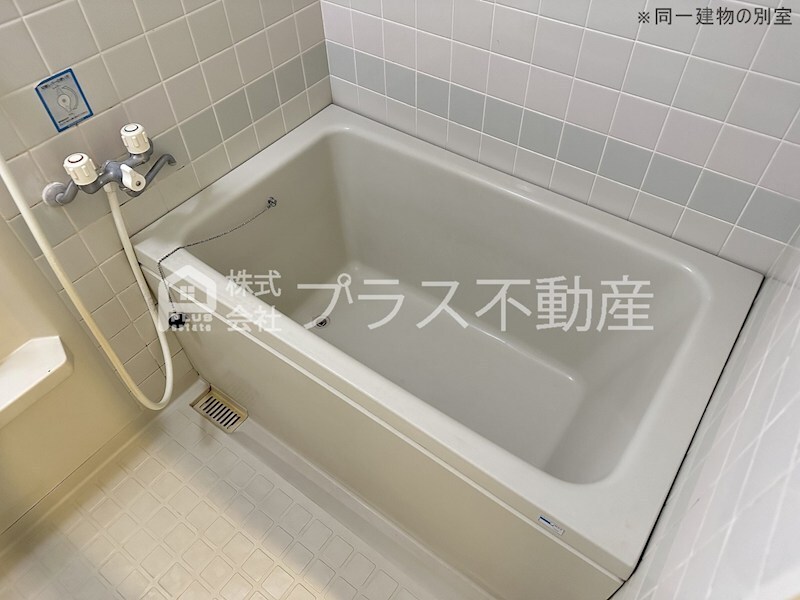 拡大写真:サンパーク木屋瀬II 1階108の風呂